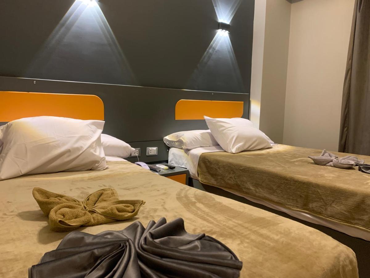 Royal Hotel Qinā Dış mekan fotoğraf